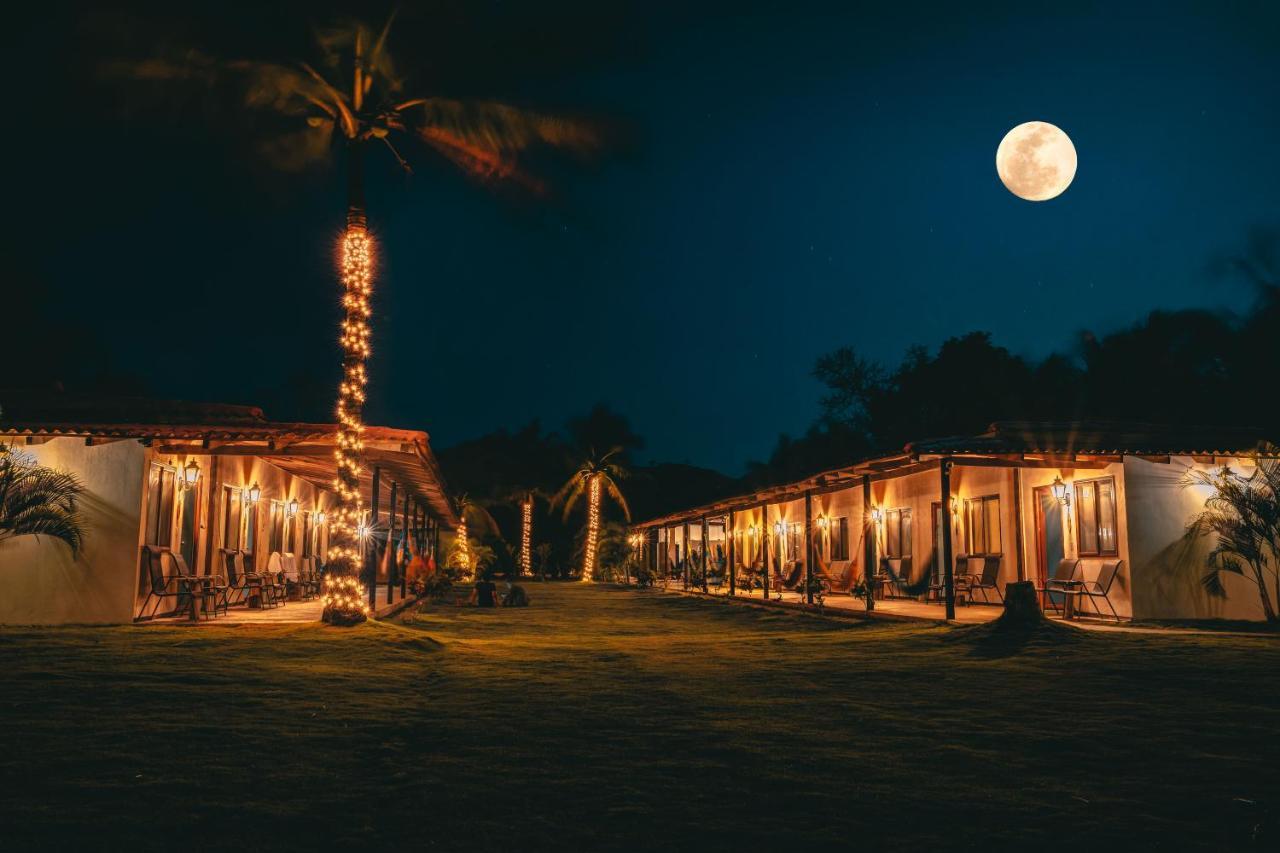 Beach Break Hotel & Surf Camp De Playa Venao Exteriör bild