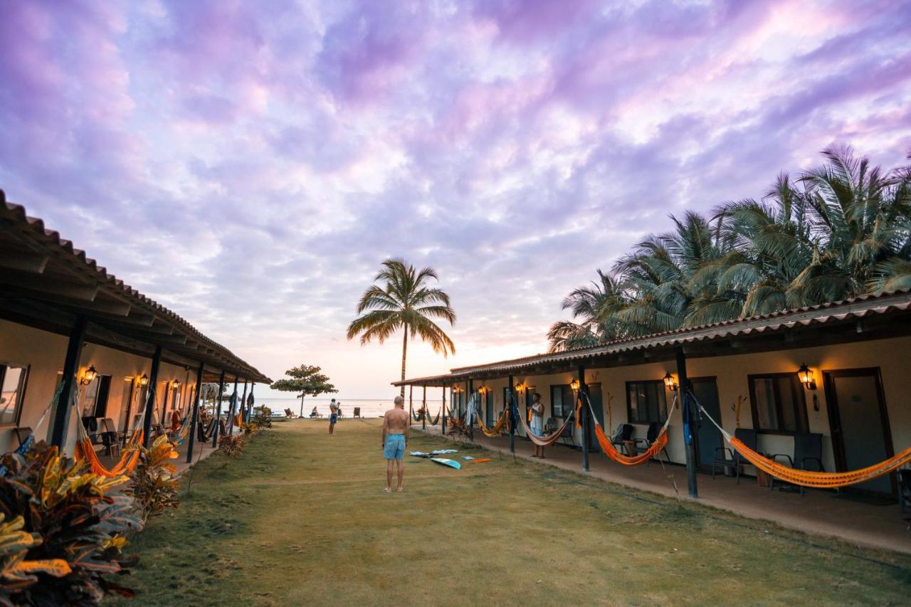 Beach Break Hotel & Surf Camp De Playa Venao Exteriör bild